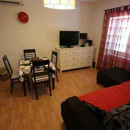 Apartment In 14218 Crikvenica