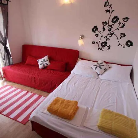 Apartment In 14218 Crikvenica