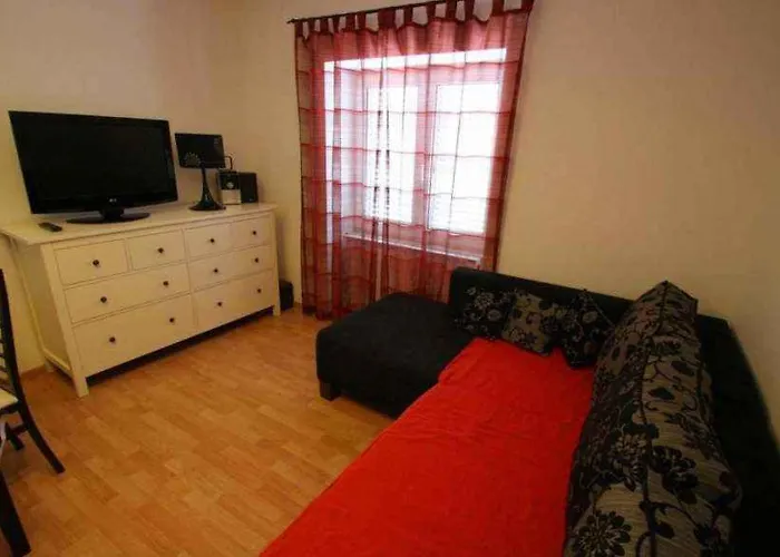 Apartment In 14218